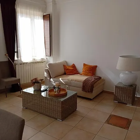 Holiday home Happy